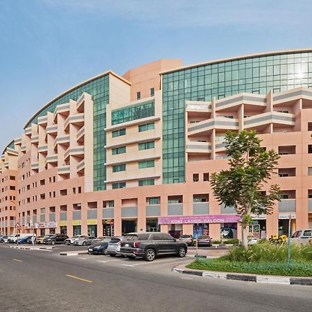 Chic Dubai Studio In Discovery Gardens Apartment Exterior photo